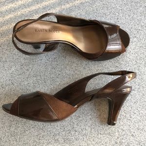 Karen Scott 3 inch heels